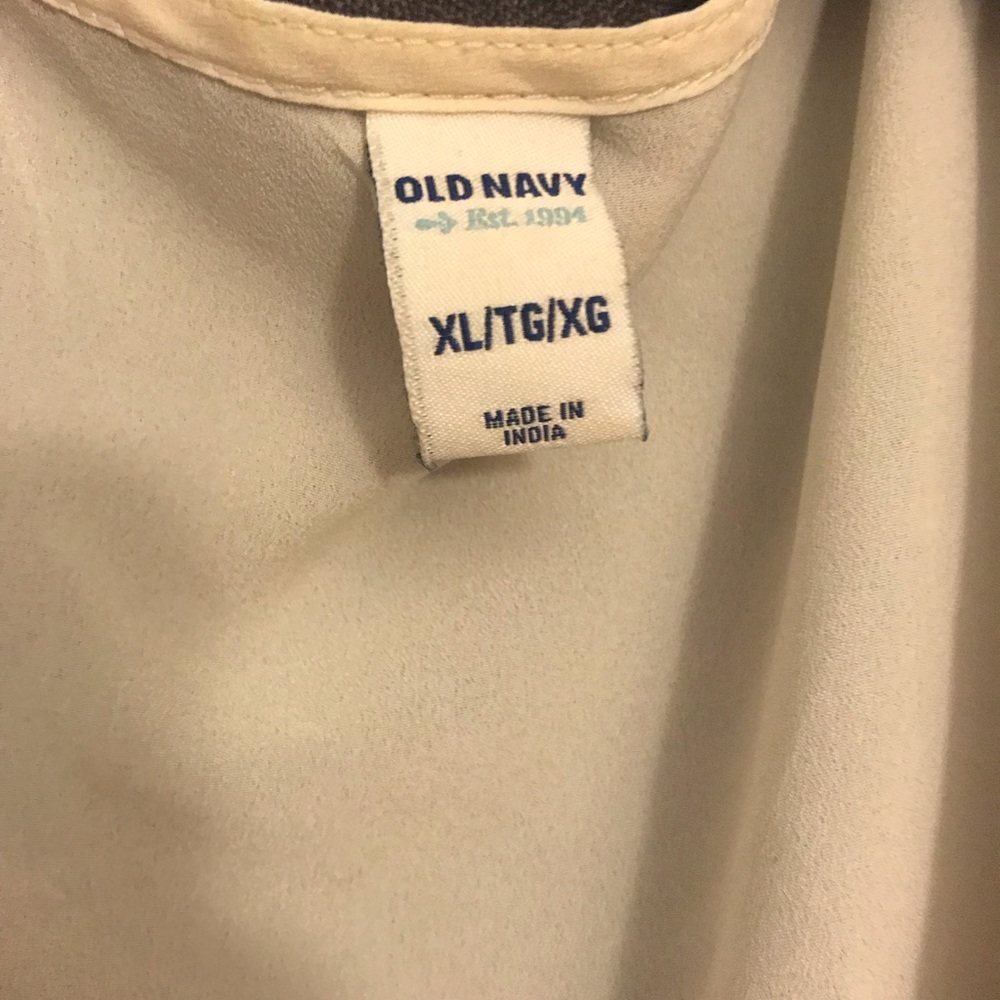 Old Navy Blouse - Picture 4 of 4